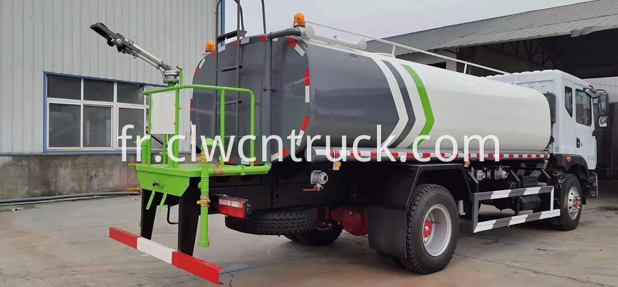 dongfeng street cleaning vehicle price